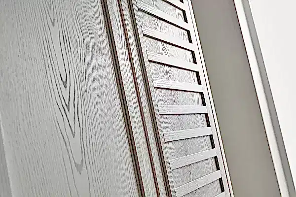 İnci Genç Odası 3 Kapaklı Dolap