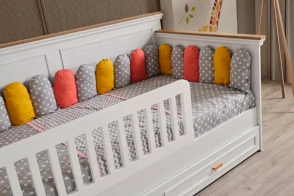 Lofter Çocuk Odası Sedir Karyola + Alt Karyola + Korkuluk