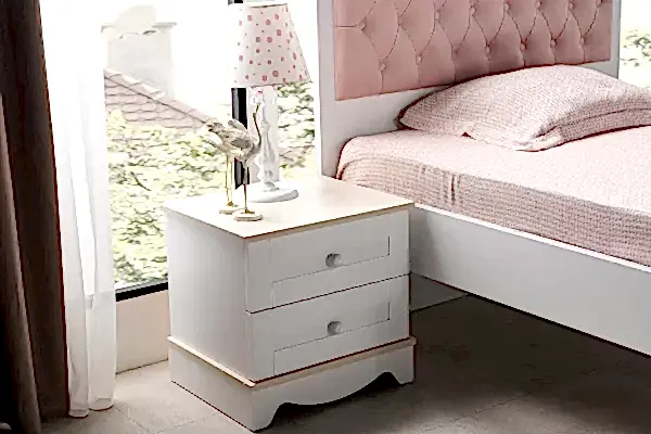 Sahra Genç Odası Komodin